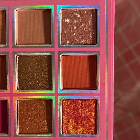 🎈SALE🎈🎀#48.MAKEUP 33-COLOR EYESHADOW PALETTE🎀 - Picture 4 of 12